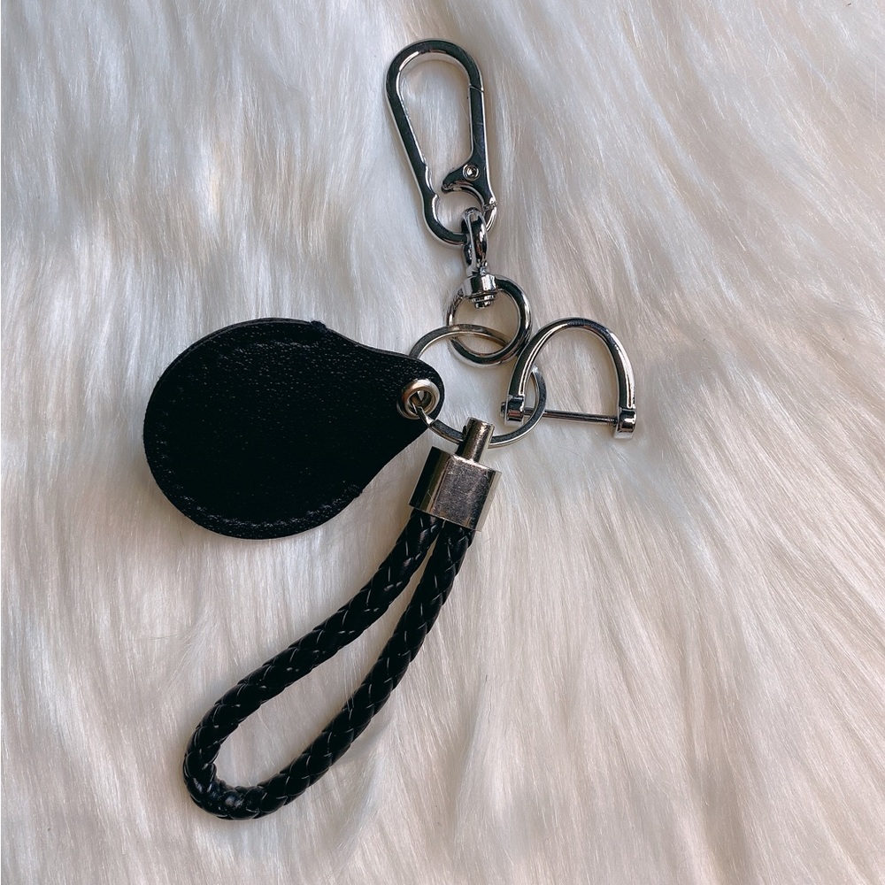 AirTag keychain